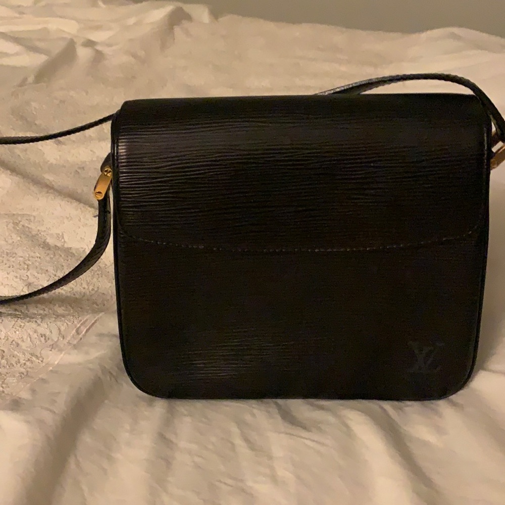 Authentic LV